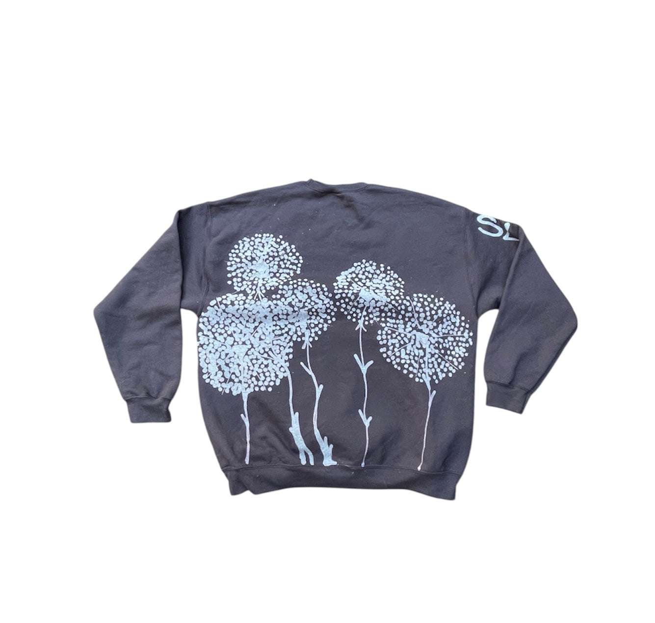 .Dandelion crewneck