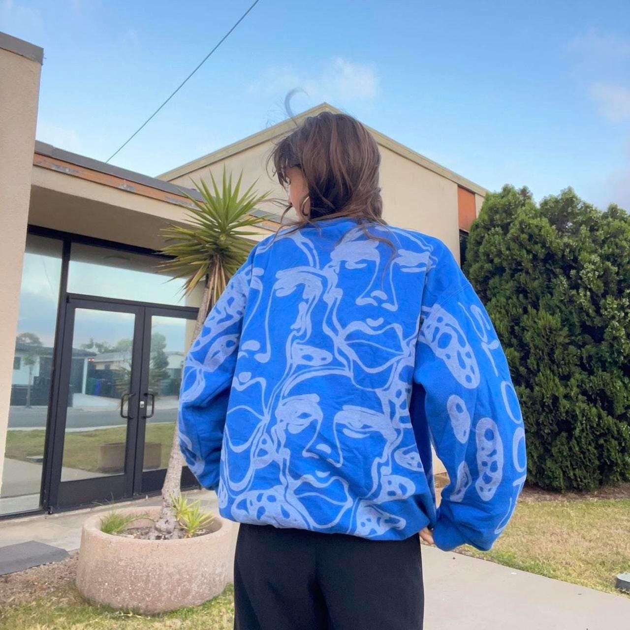 Abstract blob faces crewneck