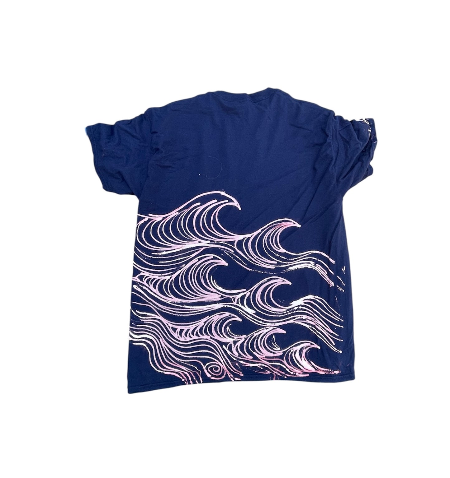 .Barreling Waves surf inspired tee