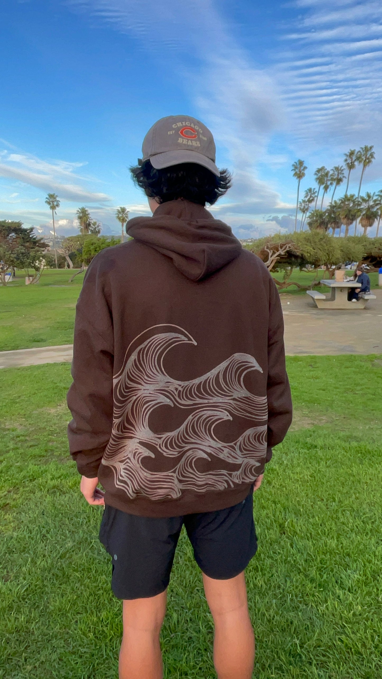 .“Surf” hoodie