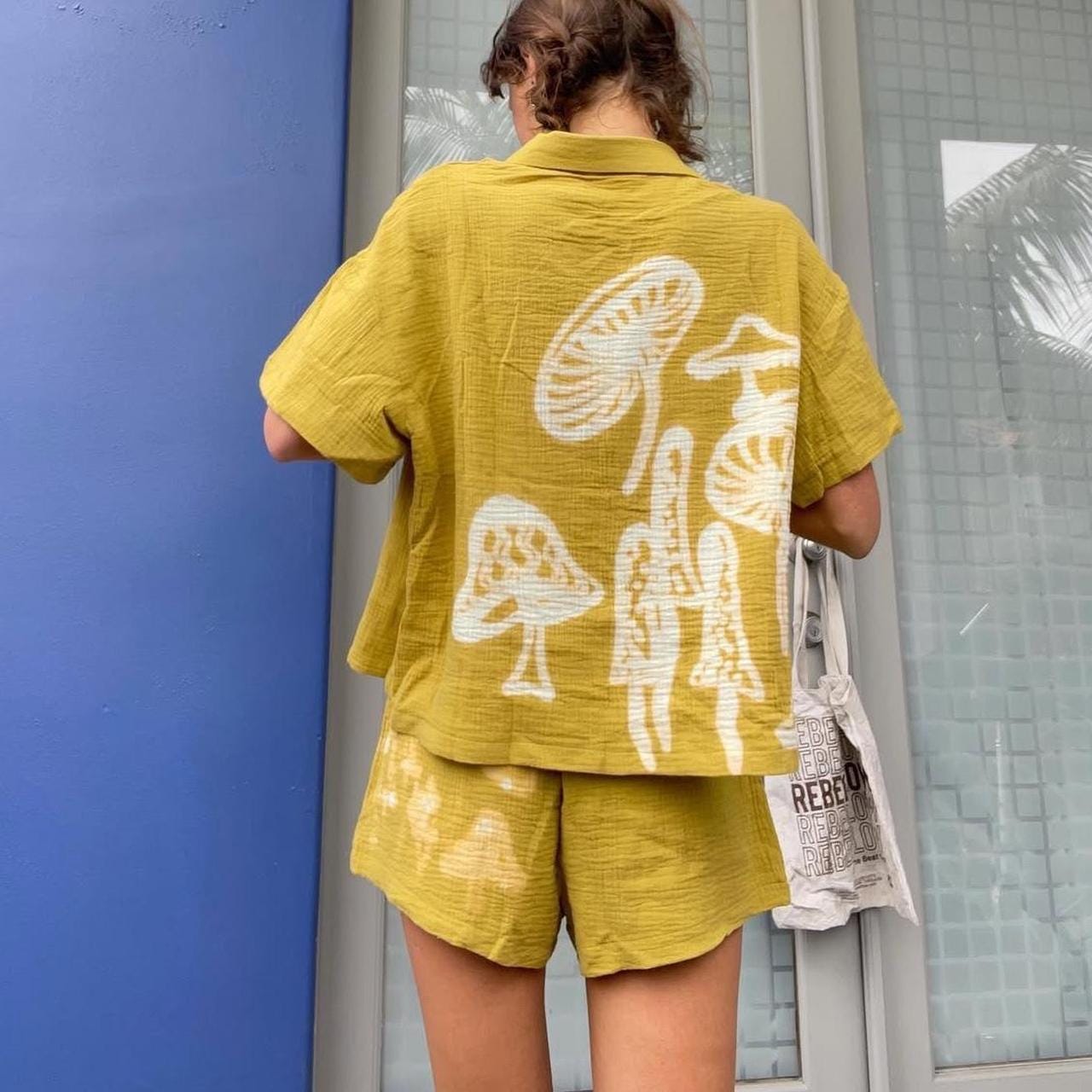 Custom button down festival set