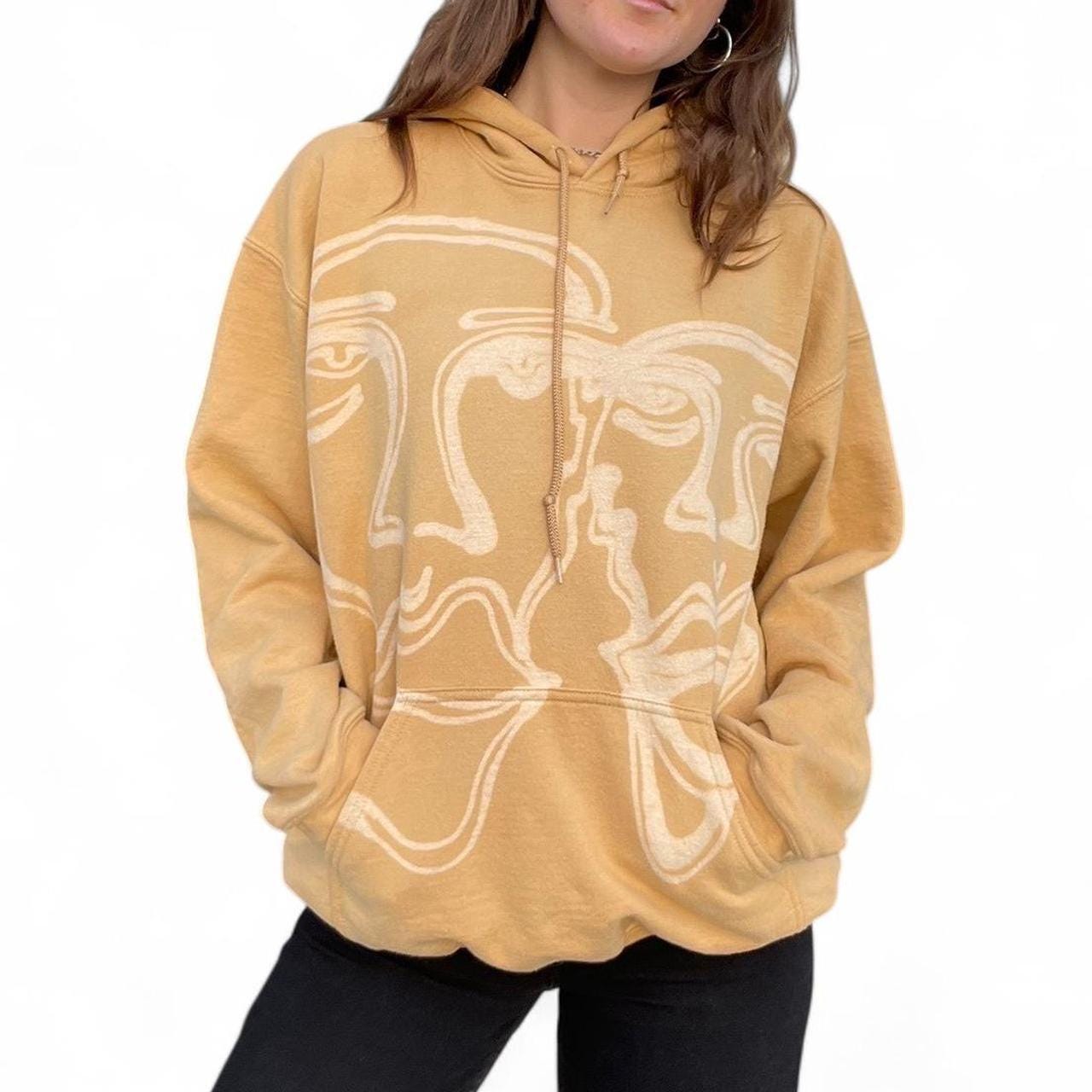 Street style faces hoodie