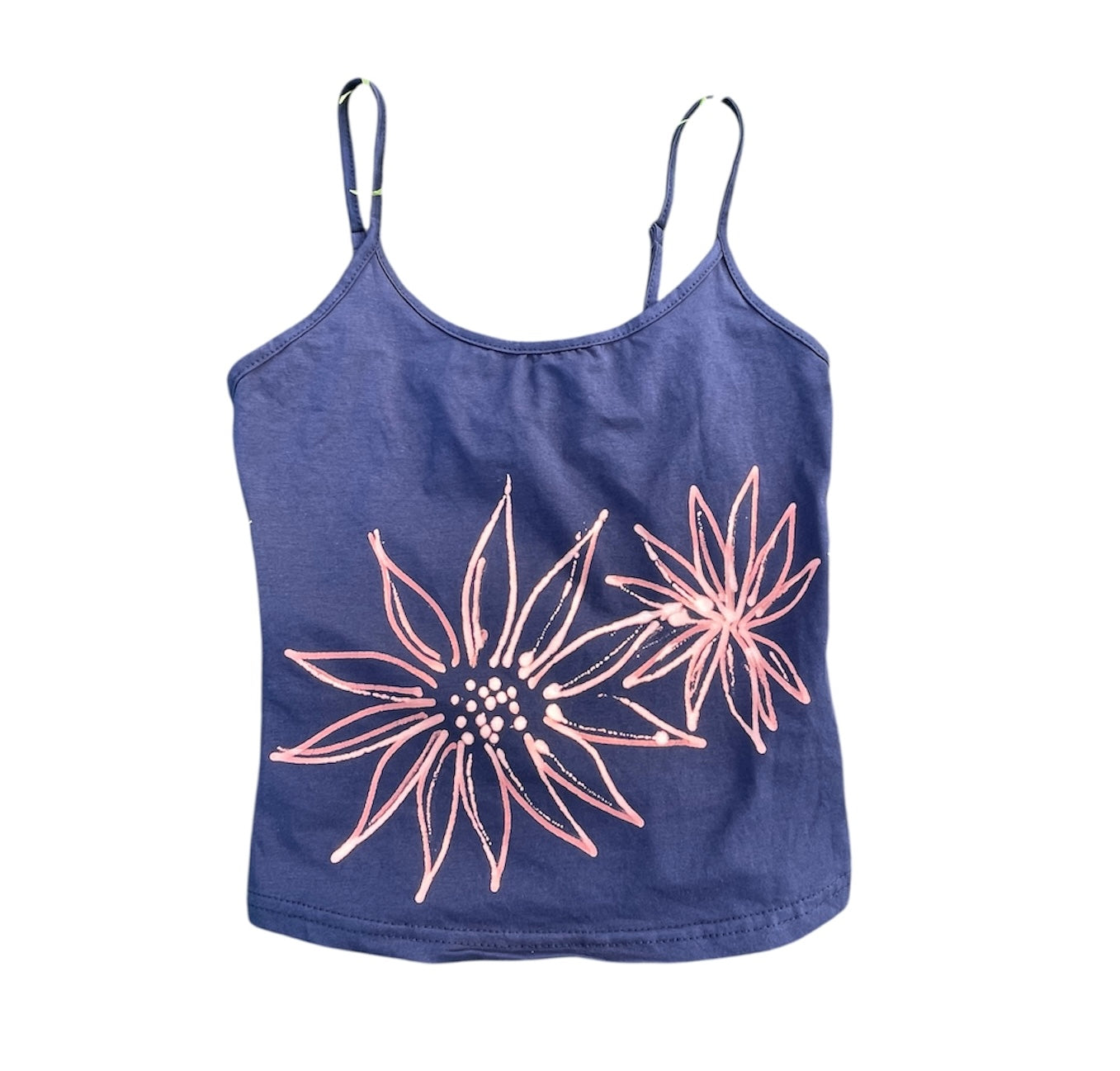 .Simple floral pointed tank