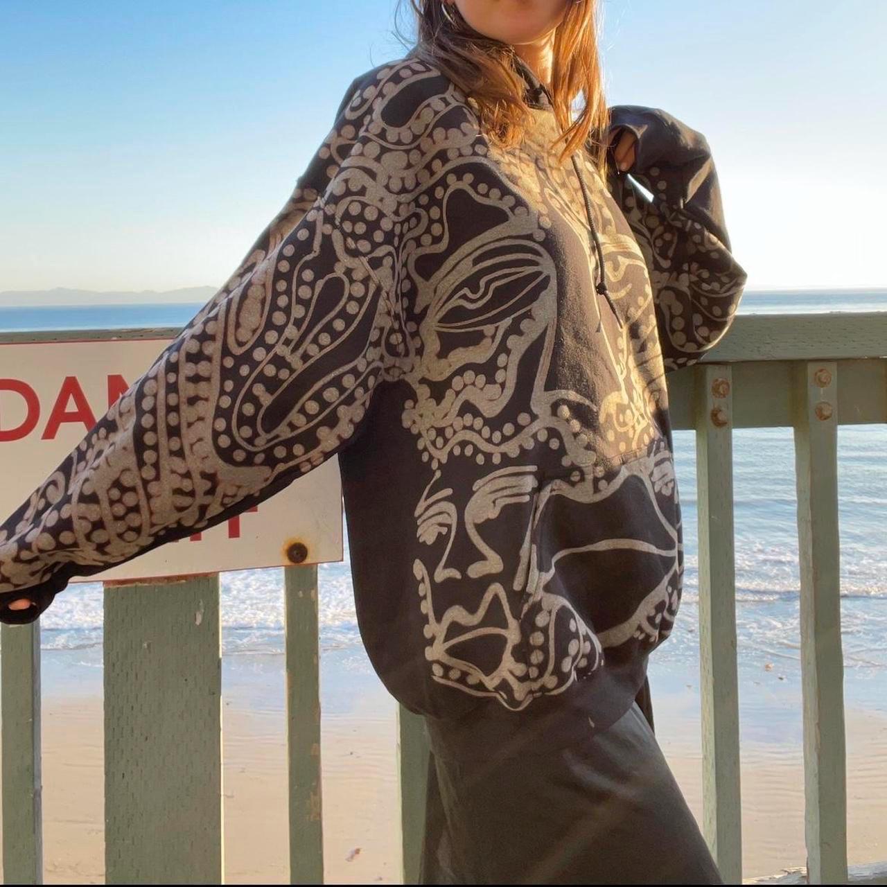 Abstract faces and geometric style spotted and striped groovy hoodie in black and grey
