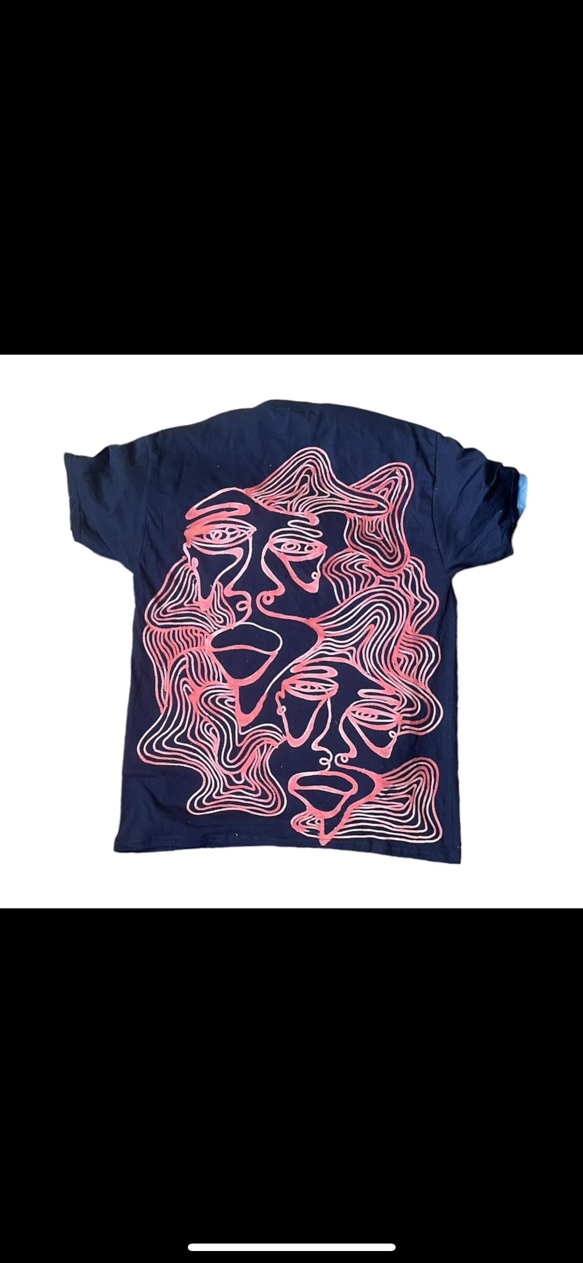 Psychedelic stripes  tee