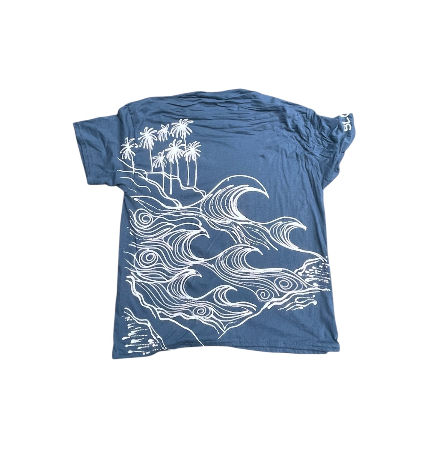 .Barreling Waves surf inspired tee