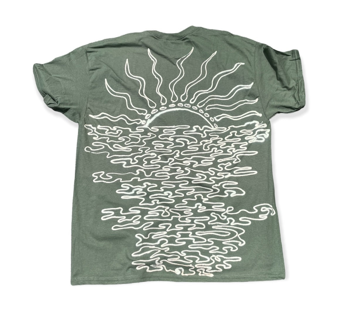 .Coastal surf graphic tee
