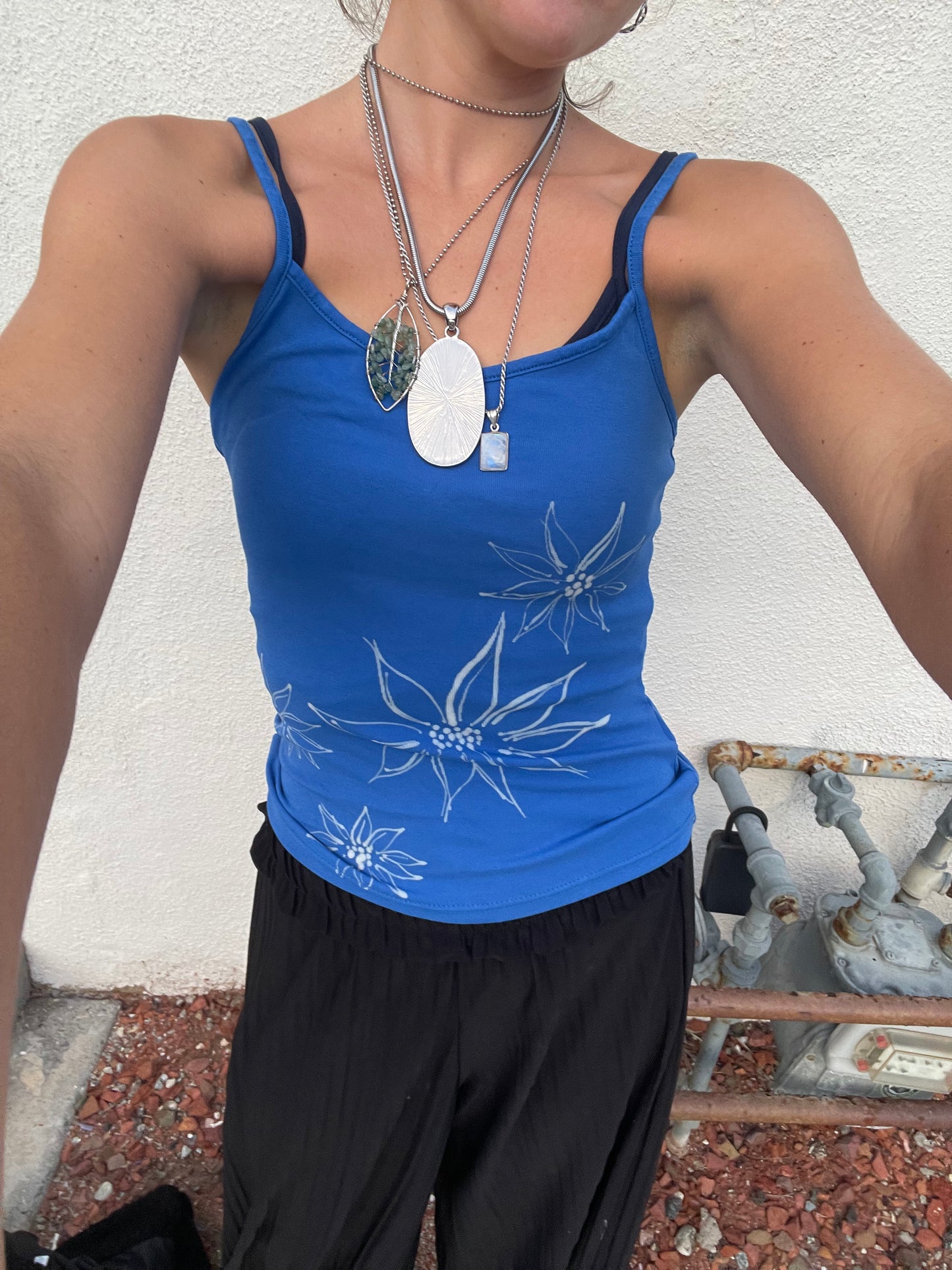 .Triple spiral flower tank