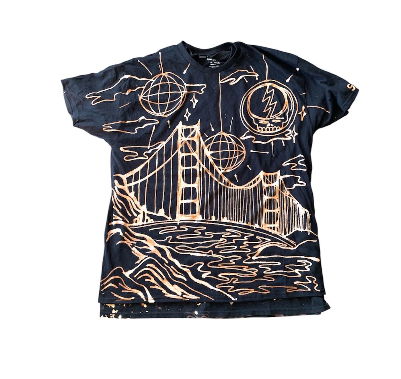 Golden gate Grateful Dead graphic tee