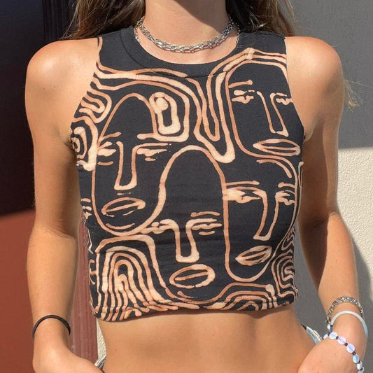 Faces and geometric spiral tank