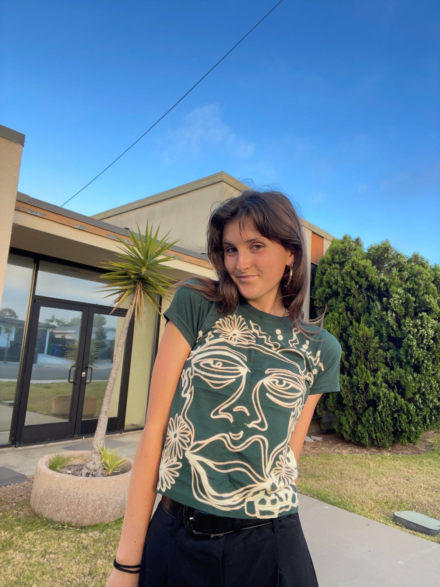 Various face/pattern baby tee